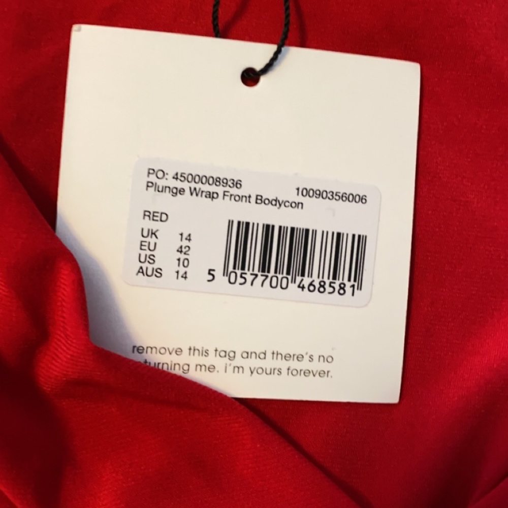 Missguided plunge body con dress - Picture 2 of 5